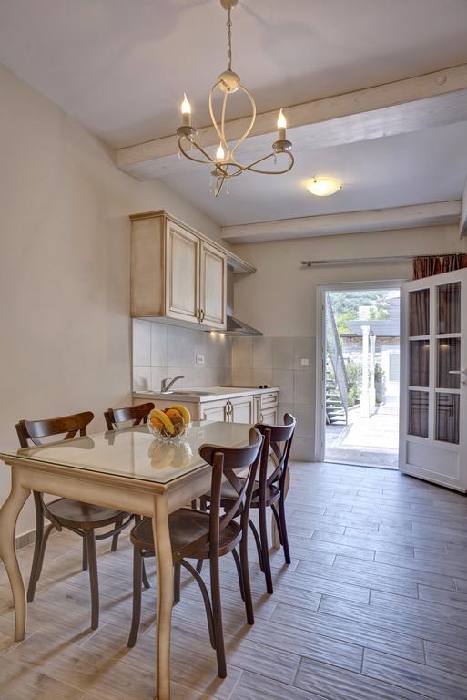 Piazza Apartments 2 Petrovac Δωμάτιο φωτογραφία